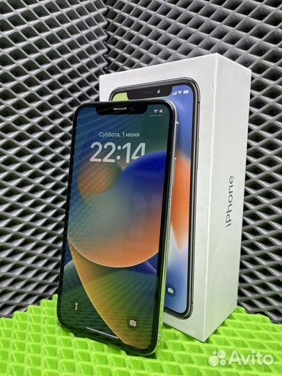 iPhone X, 256 ГБ