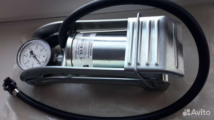 Насос ножной автомобильный