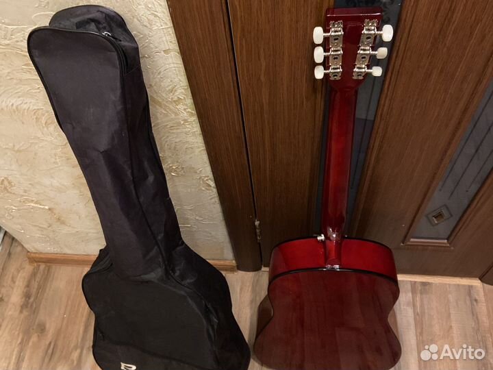 Гитара новая коробке