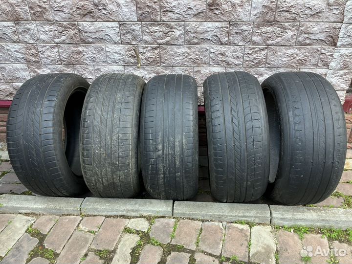 Goodyear EfficientGrip SUV 4x4 275/45 R20