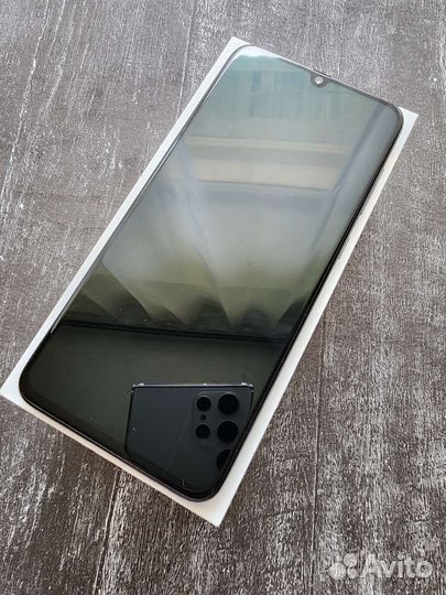 Телефон Samsung A70