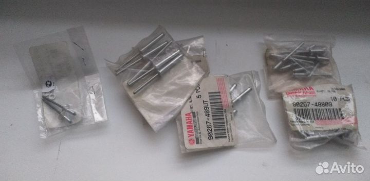 Оригинальная заклепка гидроцикла Yamaha SJ 700