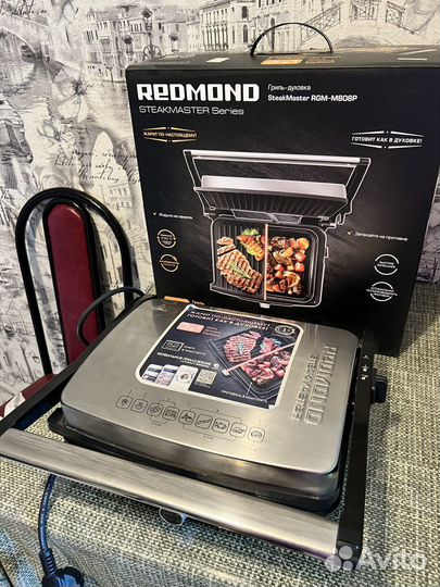 Гриль-духовка redmond SteakMaster RGM-M808P