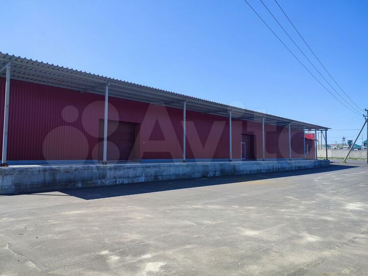 Склад с дебаркадером и открытой площадкой, 1000 м²