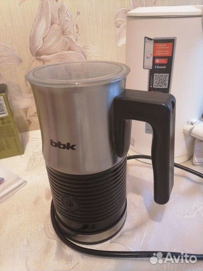 Вспениватель молока, капучинатор BBK