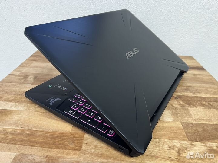 Монстр 8 ядер Ryzen 5-3550H 16Gb GTX 1050 SSD+HDD