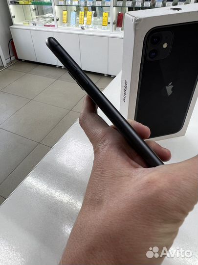 iPhone 11 64 рст 86 акб