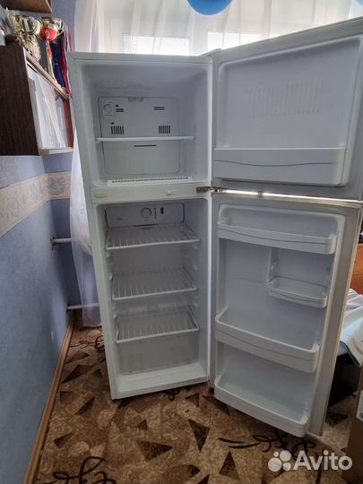 Холодильник