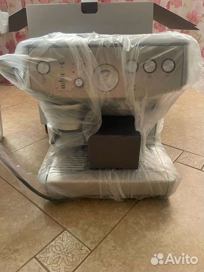 Кофемашина рожковая bork