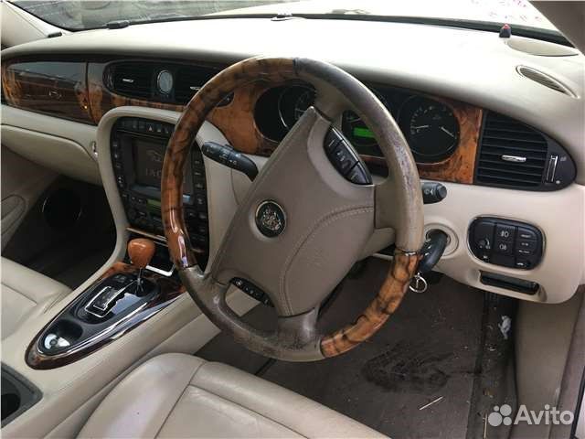 Разбор на запчасти Jaguar XJ 2003–2008