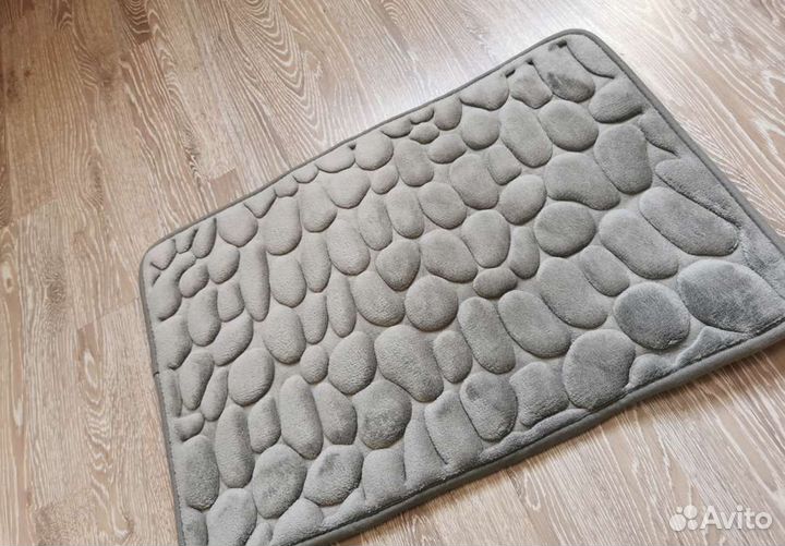 Коврик для ванной новый нескользящий, камни