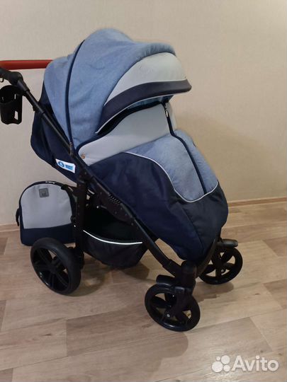 Коляска прогулочная Camarelo Elix