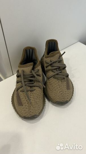 Кроссовки adidas yeezy boost для мальчика