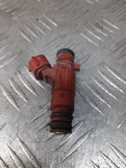 Форсунка Nissan Almera хэтчбэк 5 дв. 1.8 QG18DE