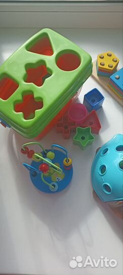 Развивающие игрушки пакетом