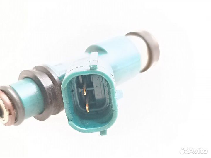Форсунка топливная Subaru Forester S12 2.0 FB20