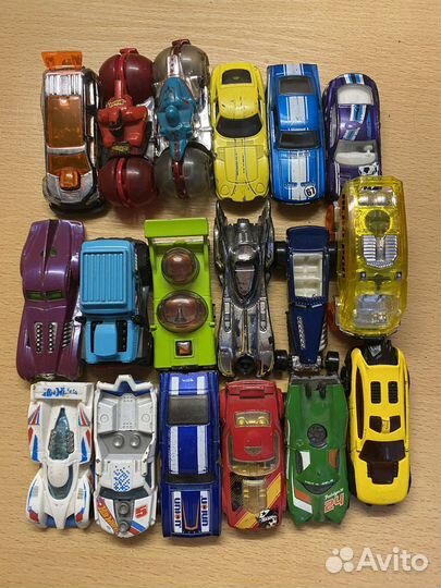 Hot wheels машинки