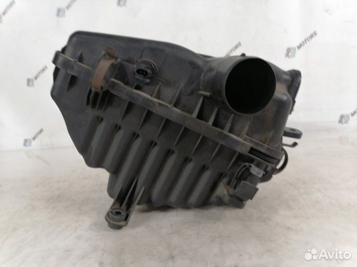 Корпус воздушного фильтра Toyota Corona Exiv ST200