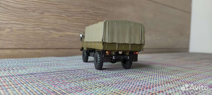 Газ 66 с тентом, 1/43