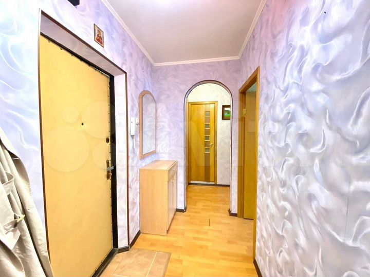 2-к. квартира, 53 м², 4/10 эт.