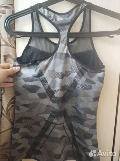 Спортивный костюм женский