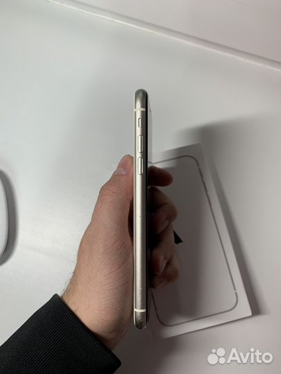 iPhone 11, 256 ГБ