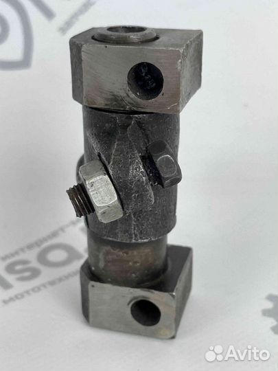 Коромысло Урал (пара) на одну головку старого обра