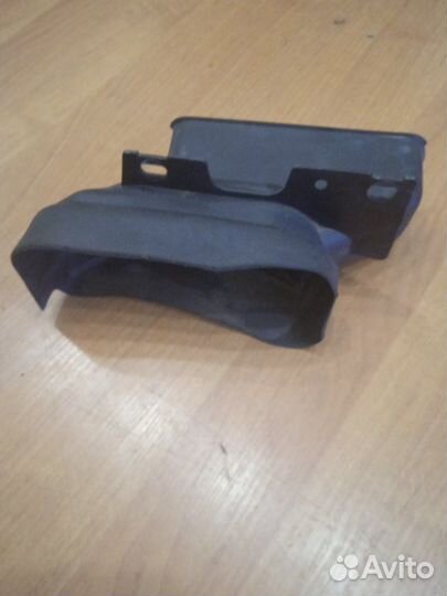 Воздухозаборник двигателя Skoda Fabia седан 2004