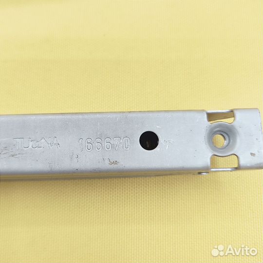 Петля двери духовки для плиты Горенье Gorenje