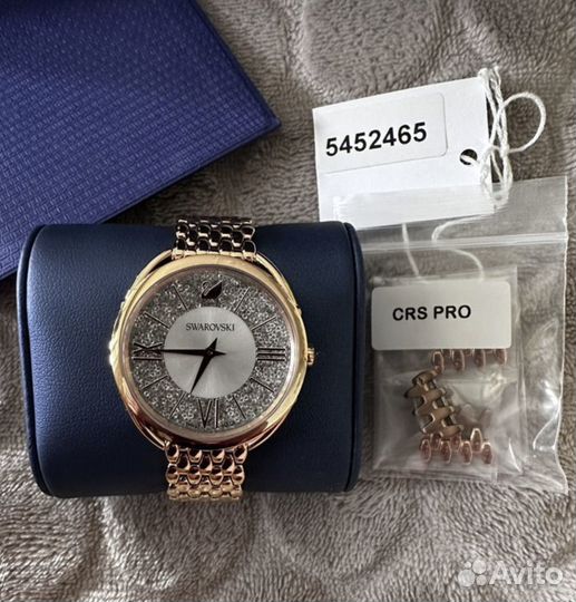 Часы swarovski