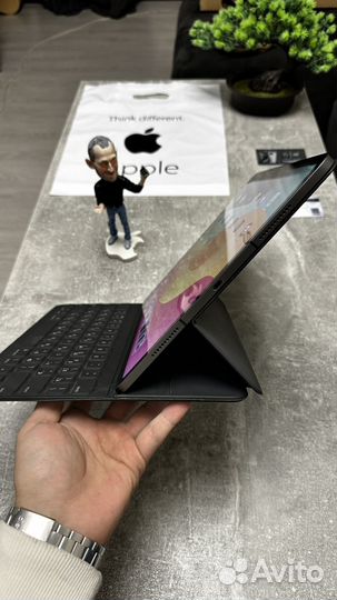 iPad Pro 12.9 m1 sim