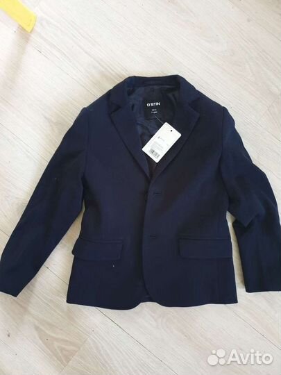 Пиджак для школы Ostin новый 128 и 134