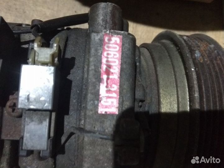 Компрессор кондиционера на nissan cube