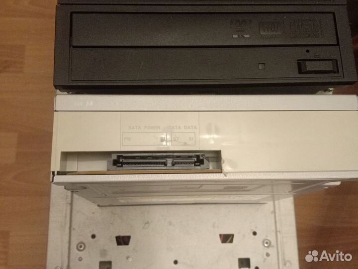 Dvd/cd привод sony AD-5240s