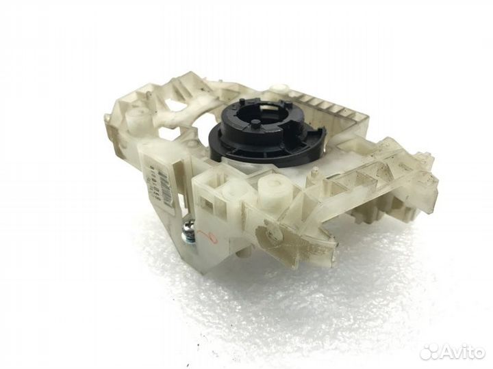 Кронштейн подрулевых переключателей Mitsubishi