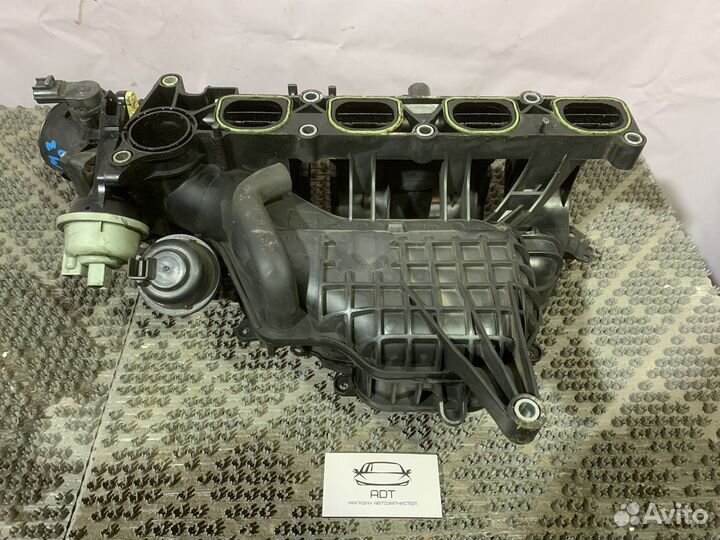 Коллектор впускной Mazda 3 BK 2.0 LF-DE