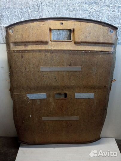 Обшивка потолка Toyota Chaser 81