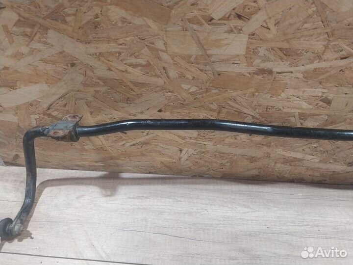 Стабилизатор передний Skoda Fabia 1