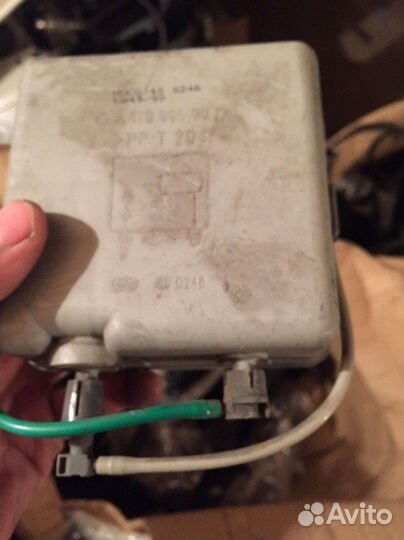 Mercedes w208 бачок вакуумный 1708050019