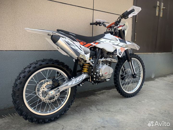 Эндуро / кроссовый мотоцикл BSE Z2 21/18 Orange