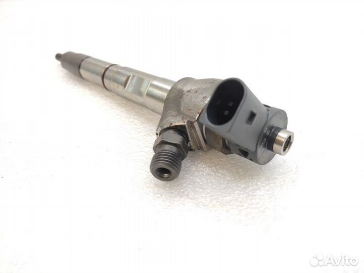 Форсунка топливная Volkswagen Tiguan 2 1.6D DGD