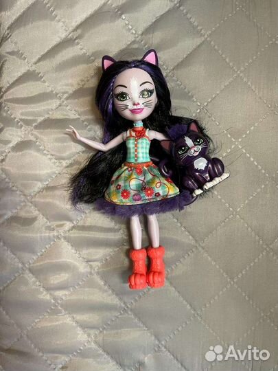 Энчантималс кошка