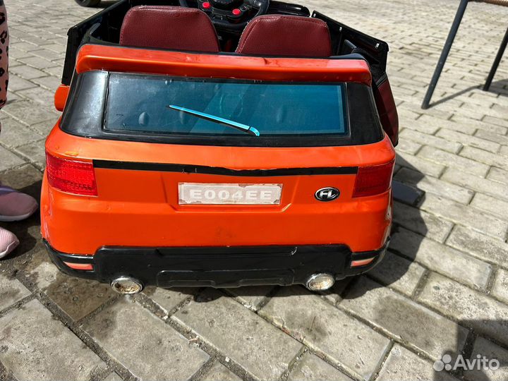 Детский электромобиль