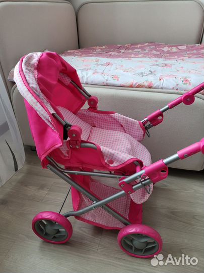 Игрушечная коляска для кукол