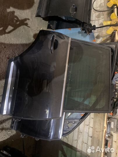 Дверь задняя правая volkswagen touareg 1