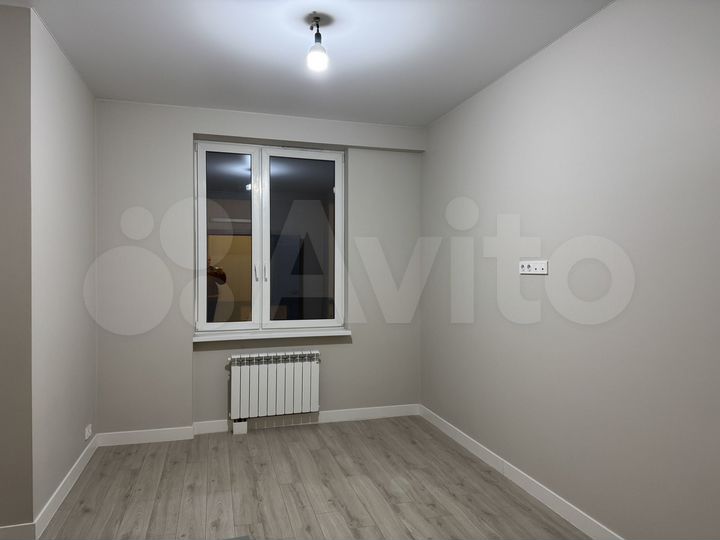 2-к. квартира, 60 м², 3/17 эт.