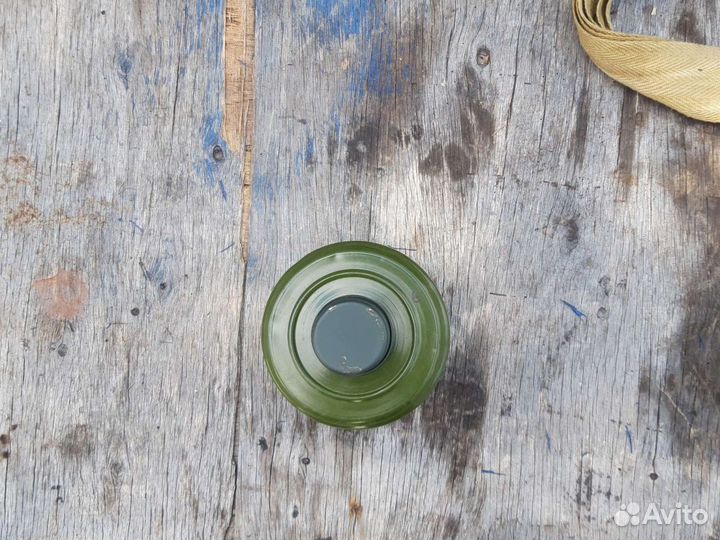 Две сумки и один фильтр на противогаз