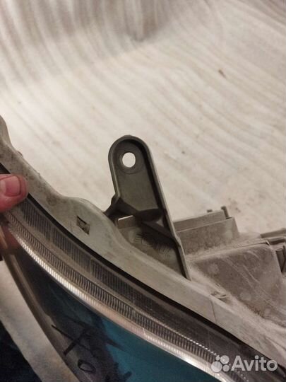 Фара правая Toyota Belta