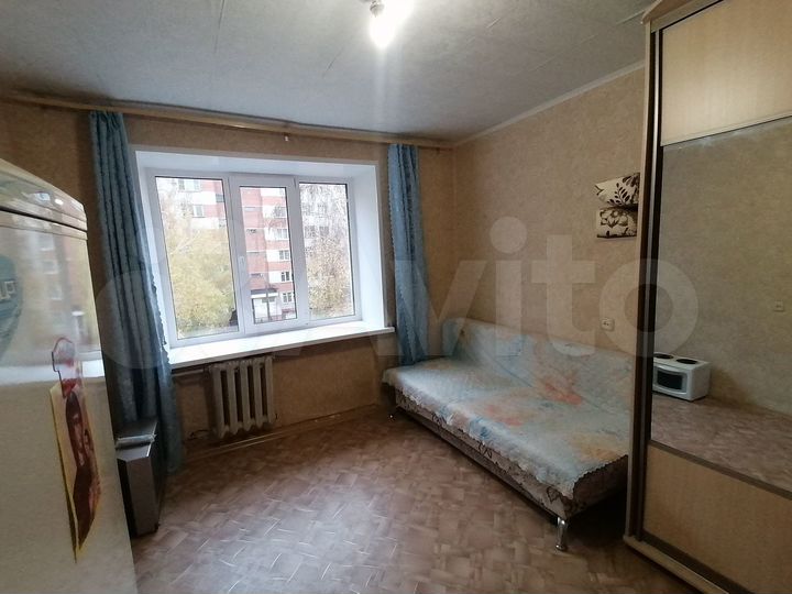 Комната 13 м² в 1-к., 3/5 эт.