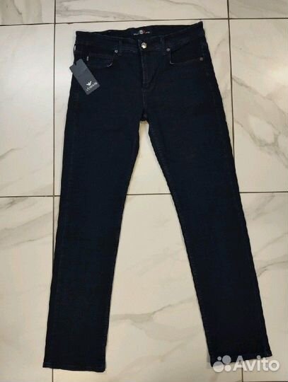 Джинсы Armani Jeans